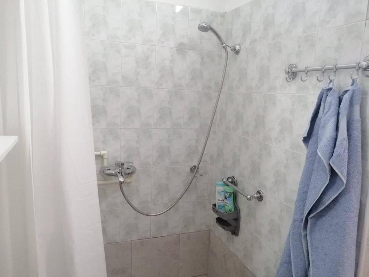 Apartman Nana Ягодина Екстериор снимка