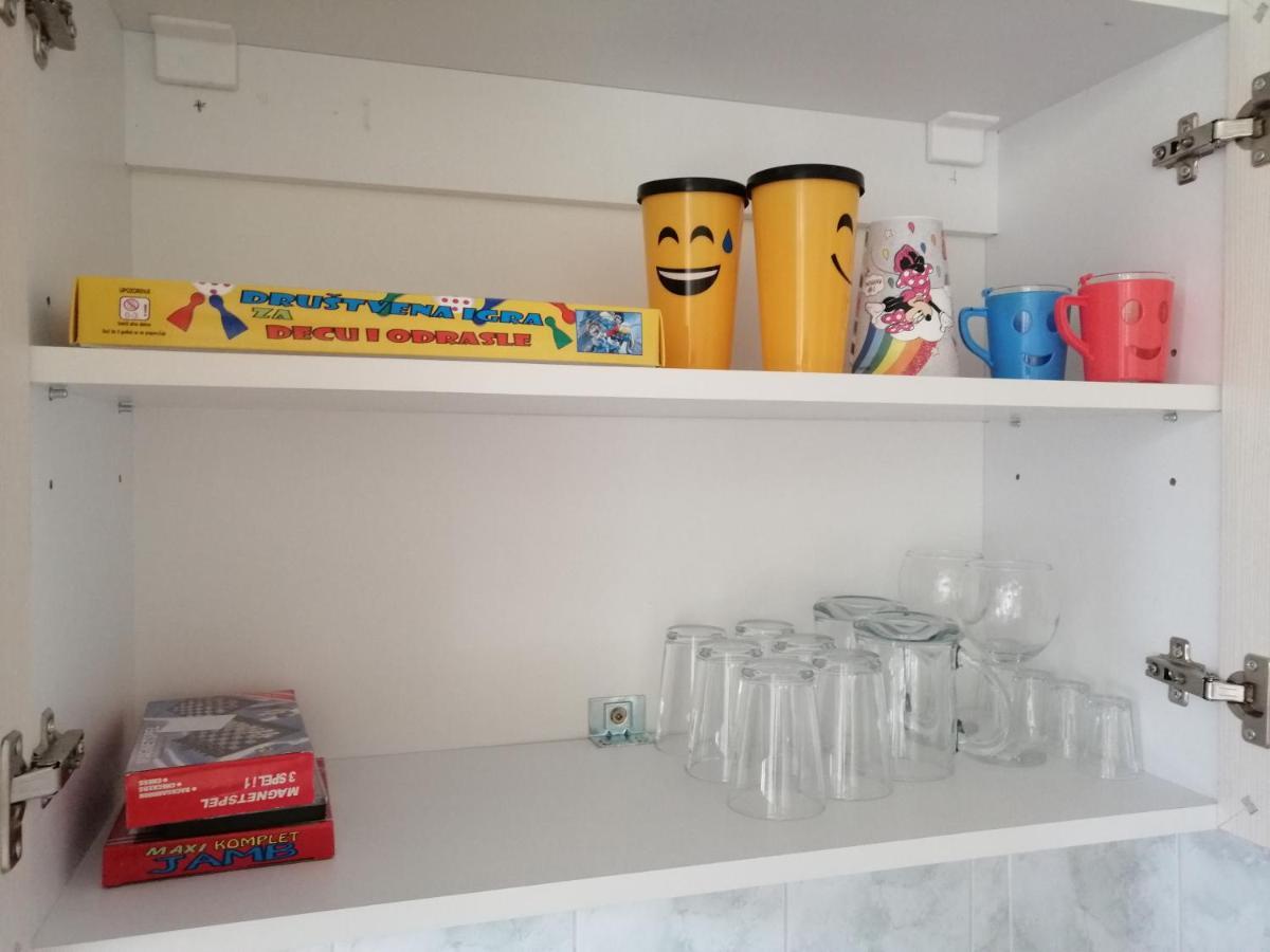 Apartman Nana Ягодина Екстериор снимка