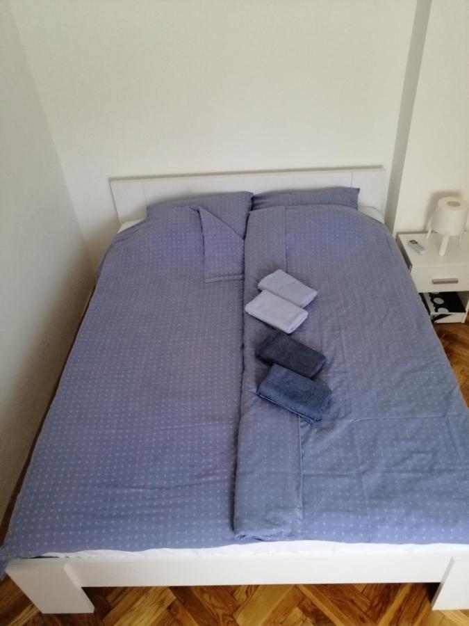 Apartman Nana Ягодина Екстериор снимка