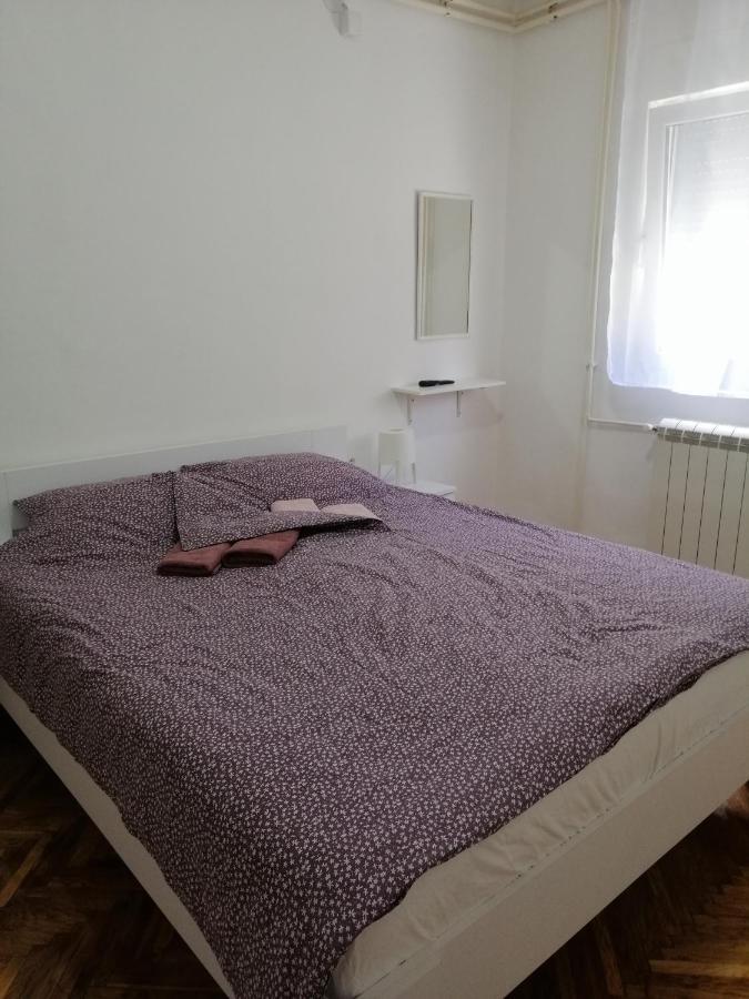Apartman Nana Ягодина Екстериор снимка
